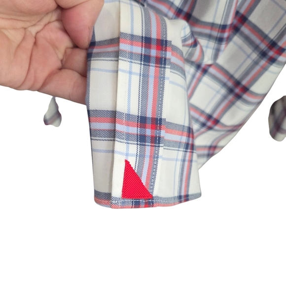 UNTUCKit White, Blue And Red Plaid Long Sleeve Shirt Size XXL - Picture 2 of 7